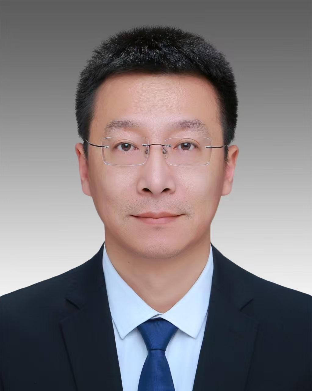 馬 ?強(qiáng)